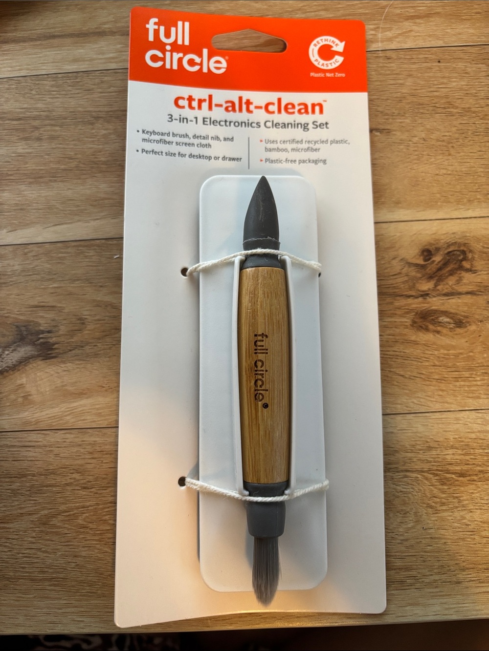 Full Circle Ctrl-Alt-Clean 3-in-1 Electronics Cleaning Brush - Brown/Gray